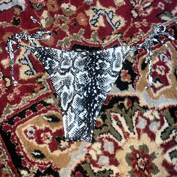 Women’s Bikini Bottoms - Picture 3 of 3